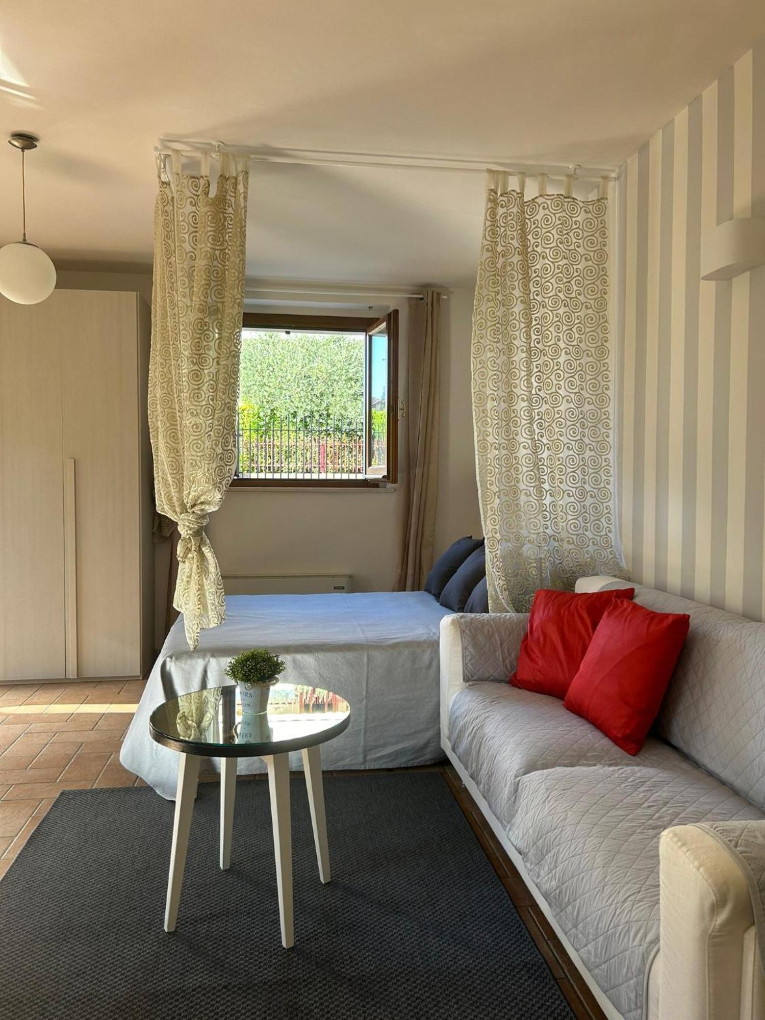 Apartmán A Casa Di Francesco Santa Maria Degli Angeli  Exteriér fotografie